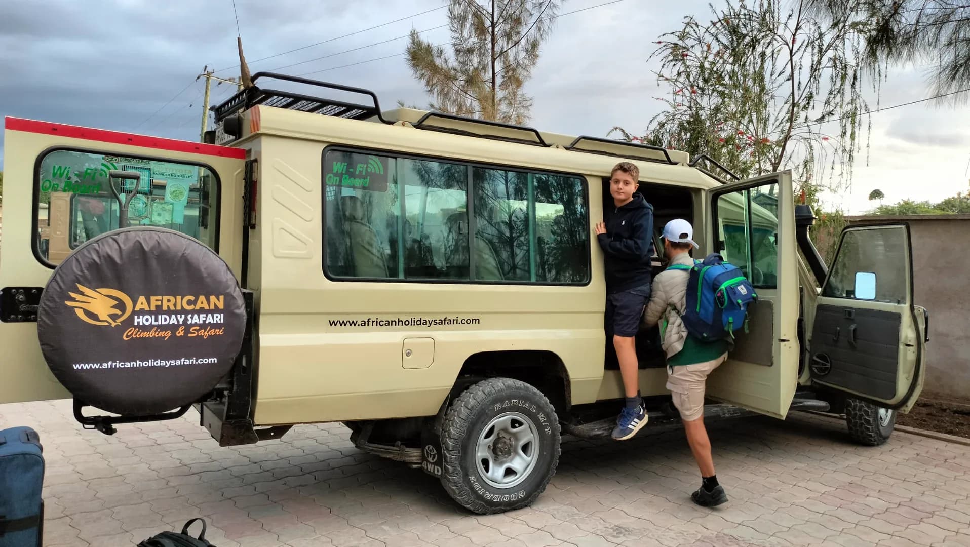 6 days Tanzania wildlife safari photo 4